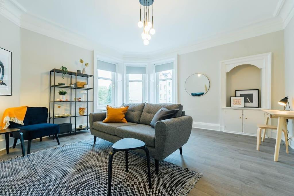 Stylish Stirling Apartment - Free Parking מראה חיצוני תמונה