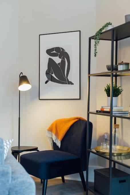 Stylish Stirling Apartment - Free Parking מראה חיצוני תמונה