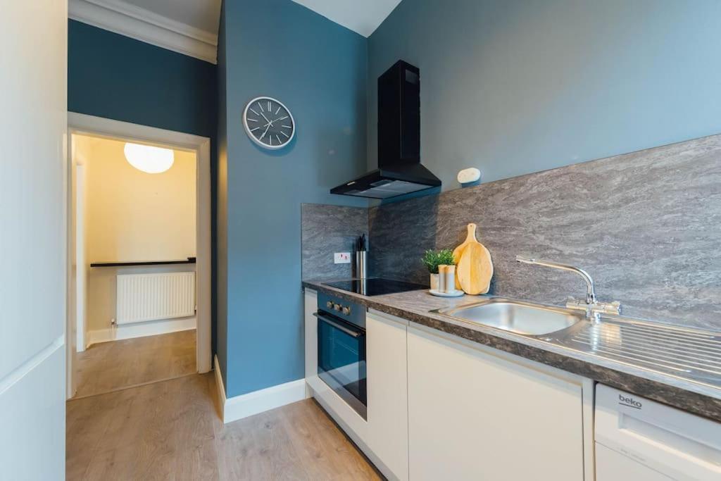 Stylish Stirling Apartment - Free Parking מראה חיצוני תמונה