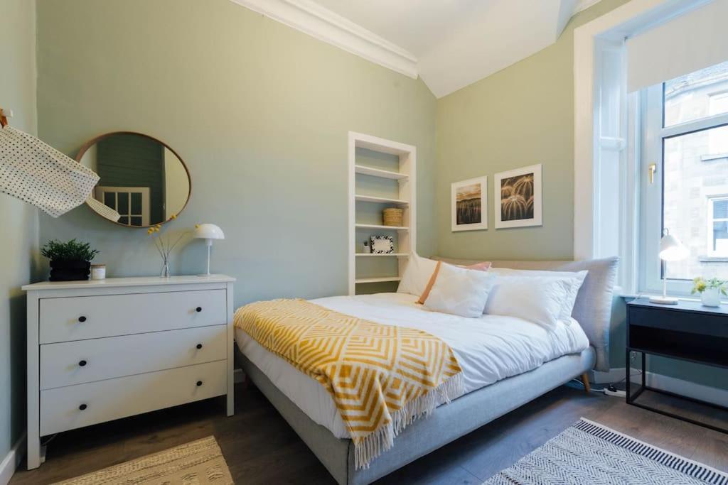 Stylish Stirling Apartment - Free Parking מראה חיצוני תמונה